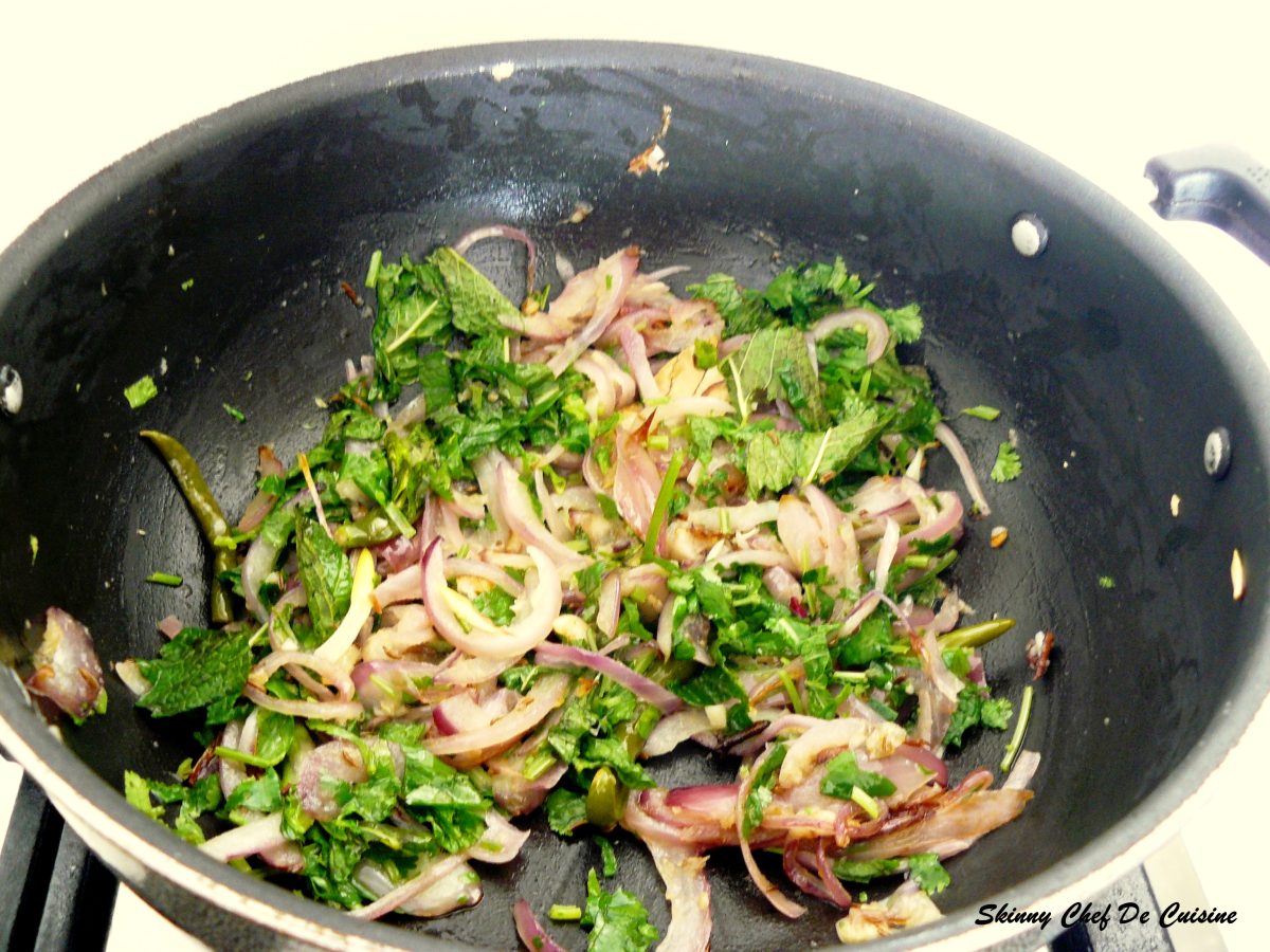 onion, garlic, ginger, mint, coriander