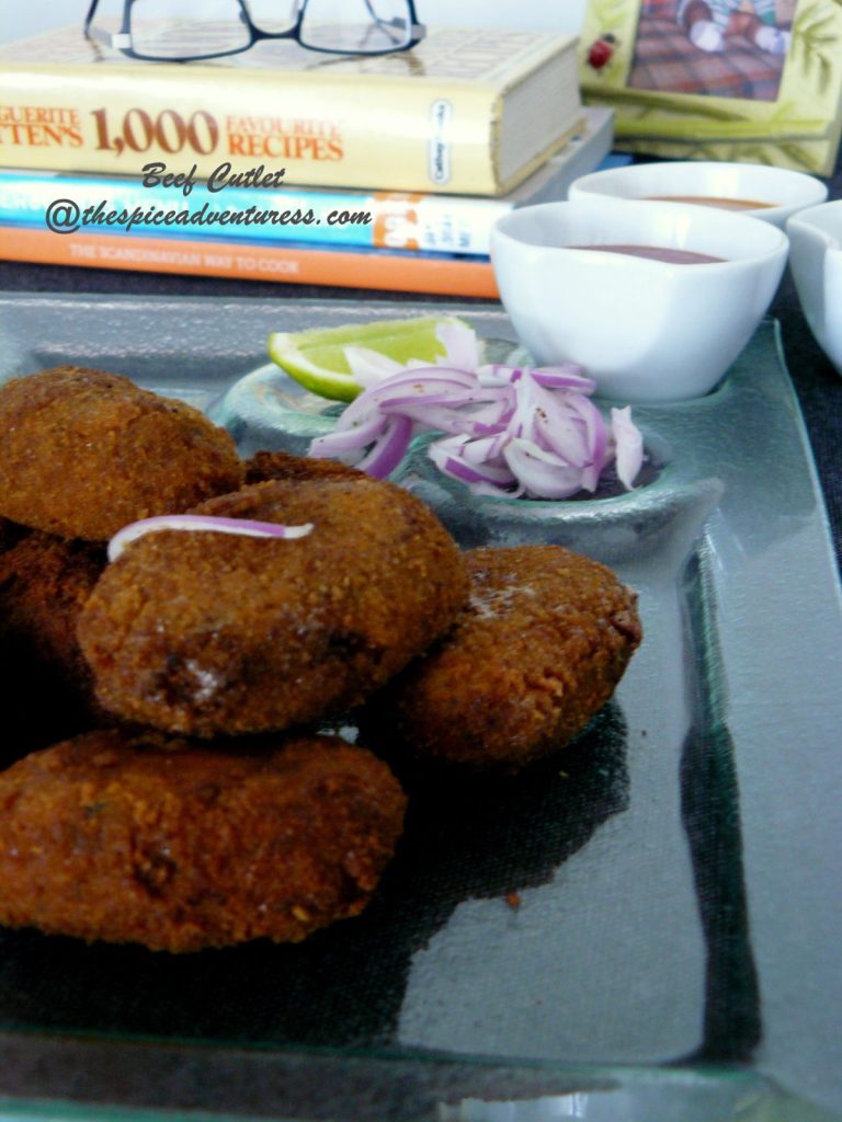 Beef Cutlet (Kerala style beef patties with onions and aromatics) - thespiceadventuress.com