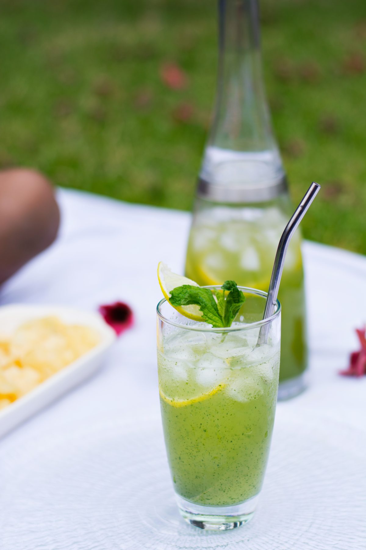 Lemon mint cooler - a refreshing summer drink - thespiceadventuress.com