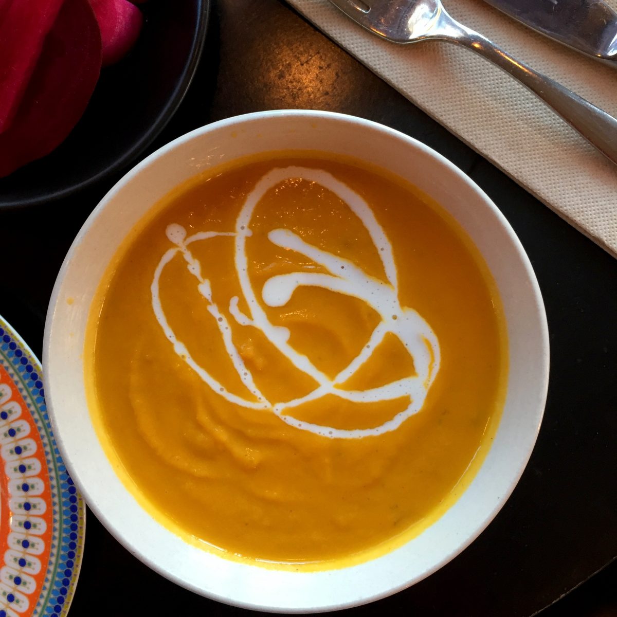 Carrot soup with za'atar flatbread