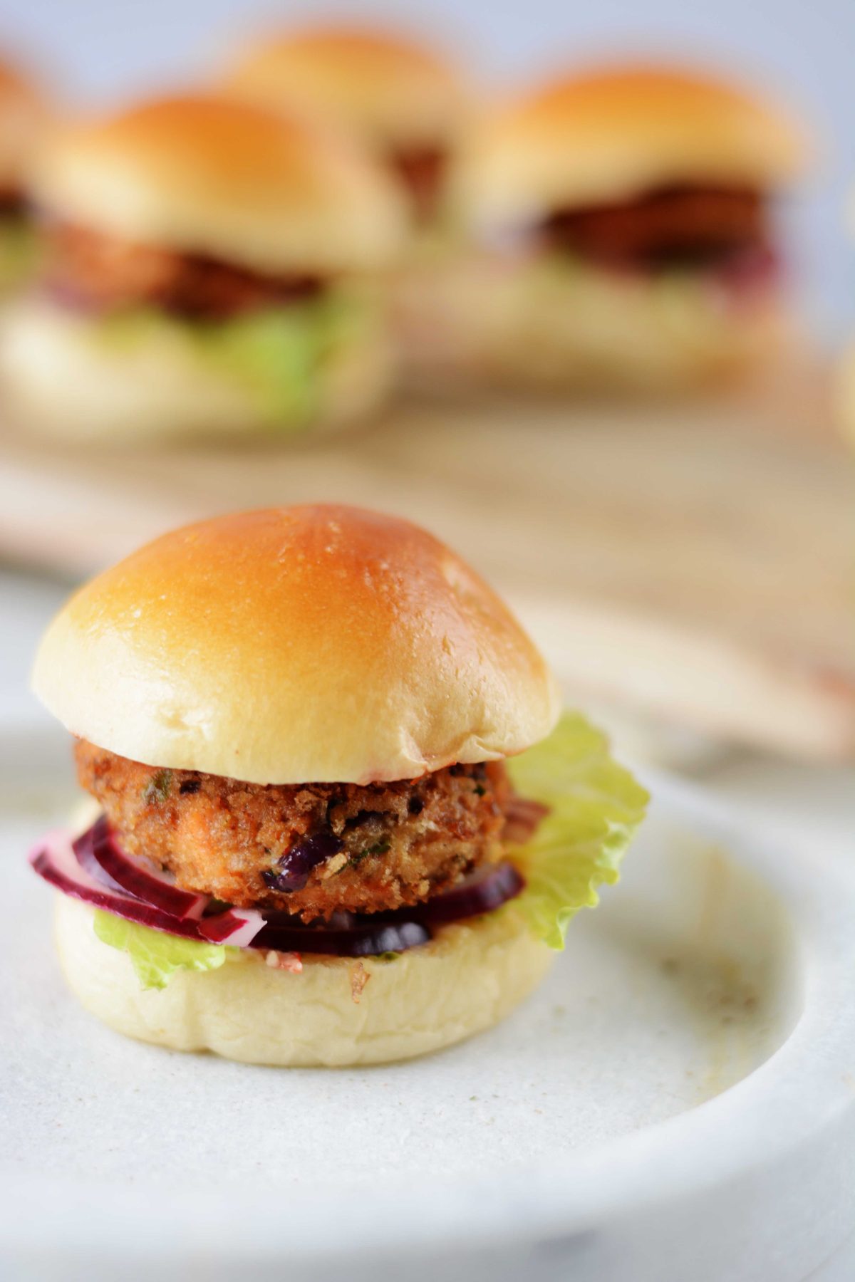 Spicy Salmon Sliders (with Kashmiri Chilli Mayonnaise) - thespiceadventuress.com