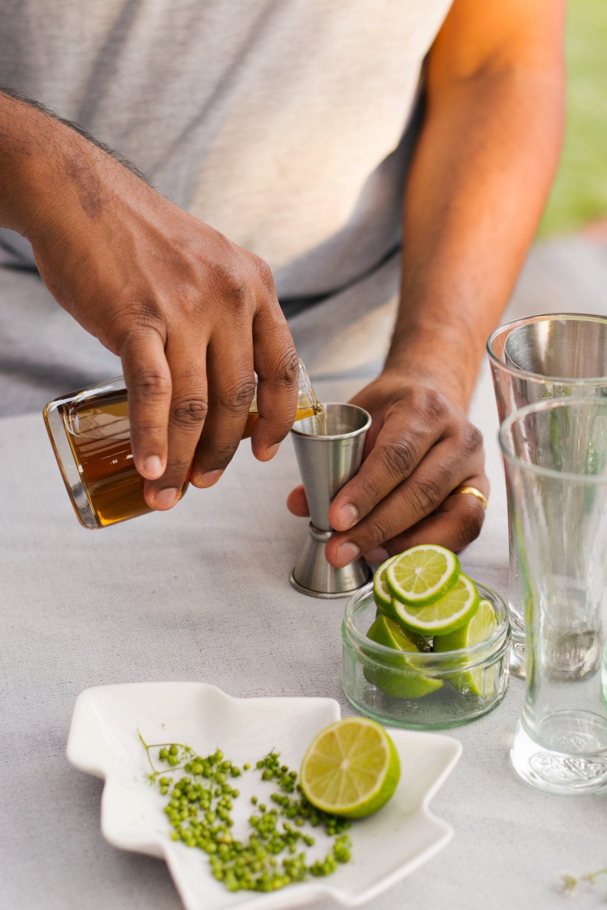 The 'Green' Mojito - a vibrant, summery cocktail with green coriander seeds - thespiceadventuress.com