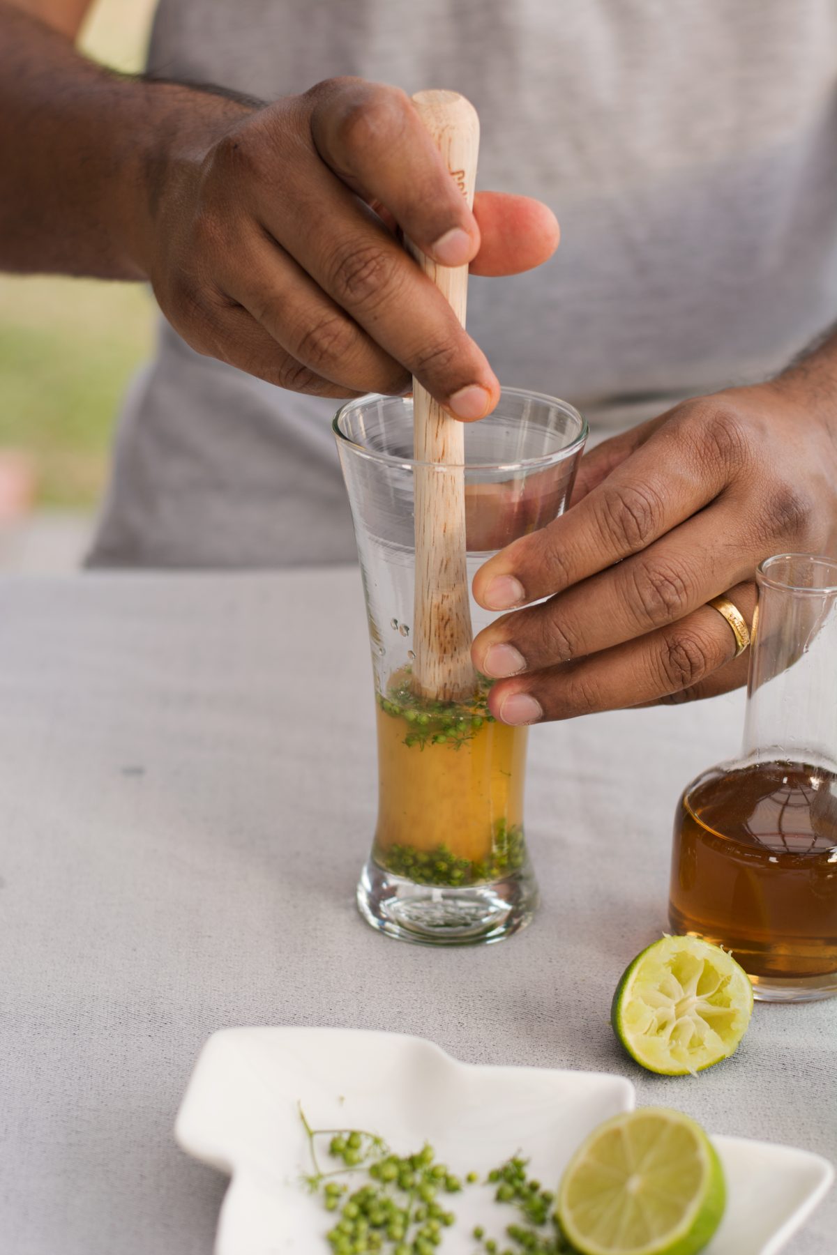 The 'Green' Mojito - a vibrant, summery cocktail with green coriander seeds - thespiceadventuress.com