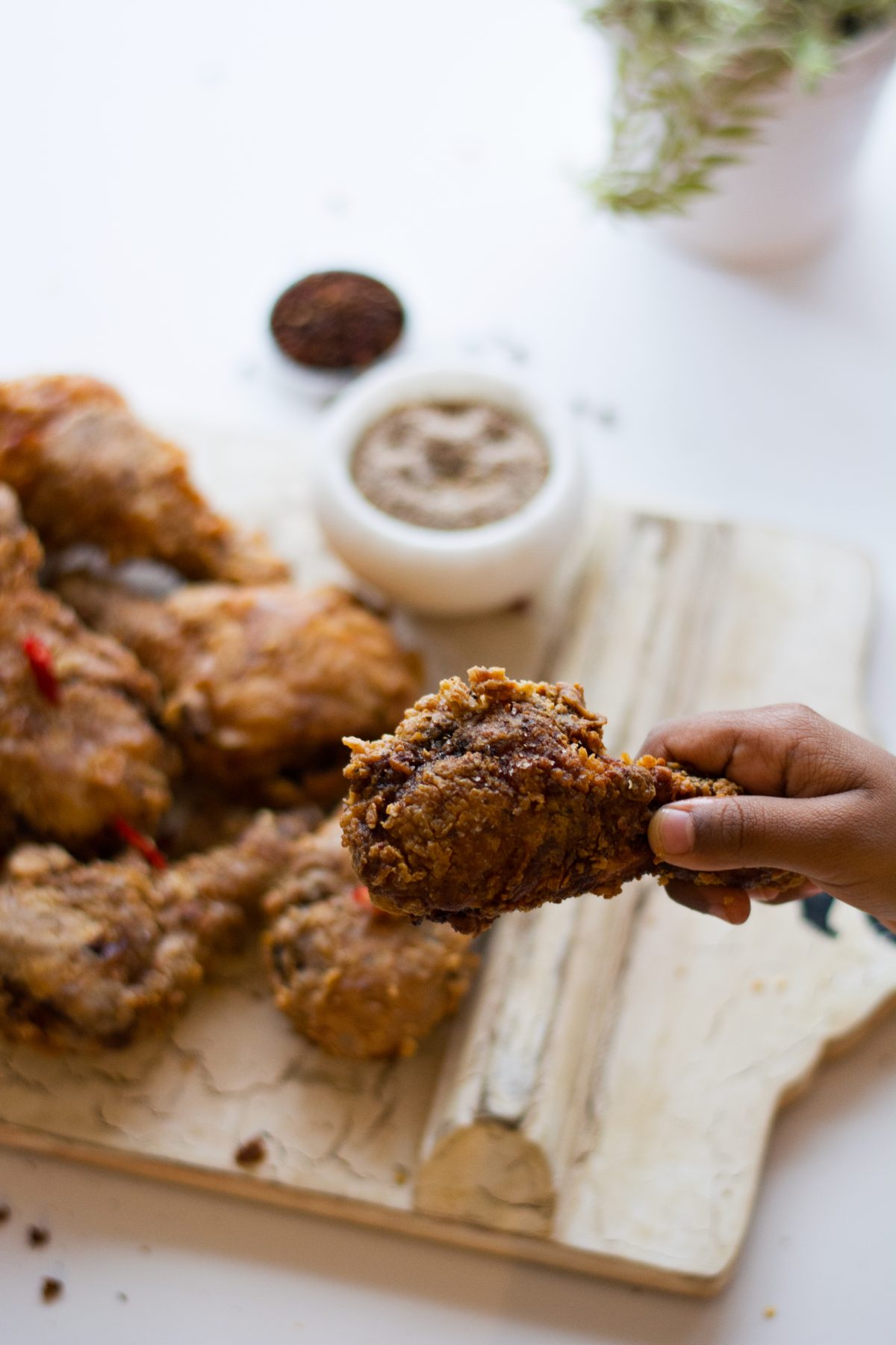 Asian style Fried Chicken Drumsticks - thespiceadventuress.com