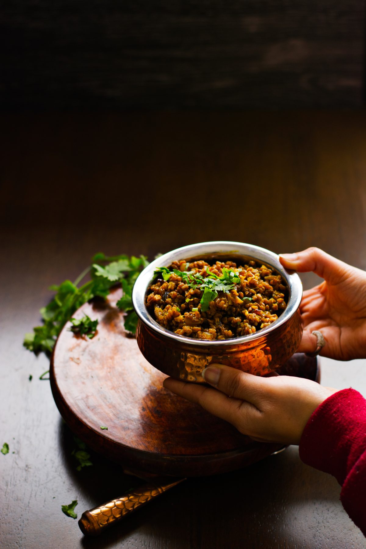 Methi Dana ki Sabzi (Indian style Fenugreek Seeds Stir-Fry) - thespiceadventuress.com