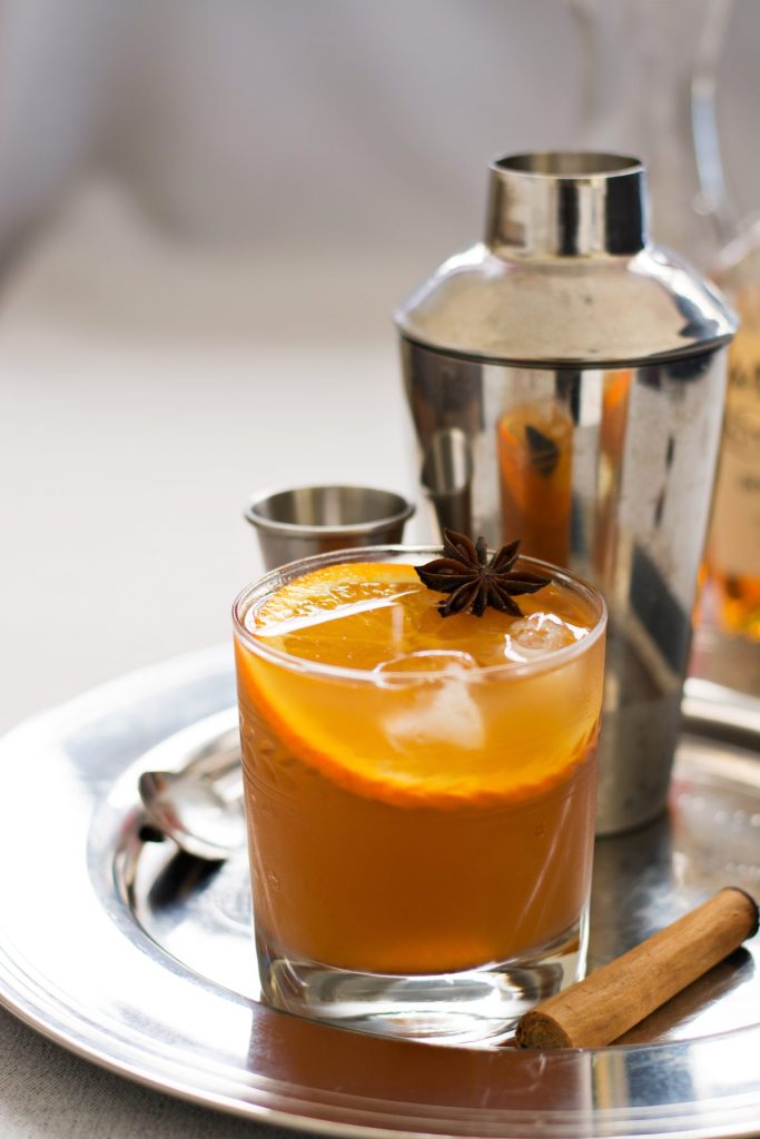 Citrusy Sweet Tea Cocktail - thespiceadventuress.com