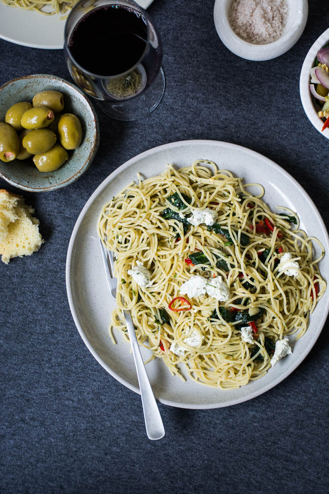 Pasta with Spinach and Goat’s Cheese - thespiceadventuress.com