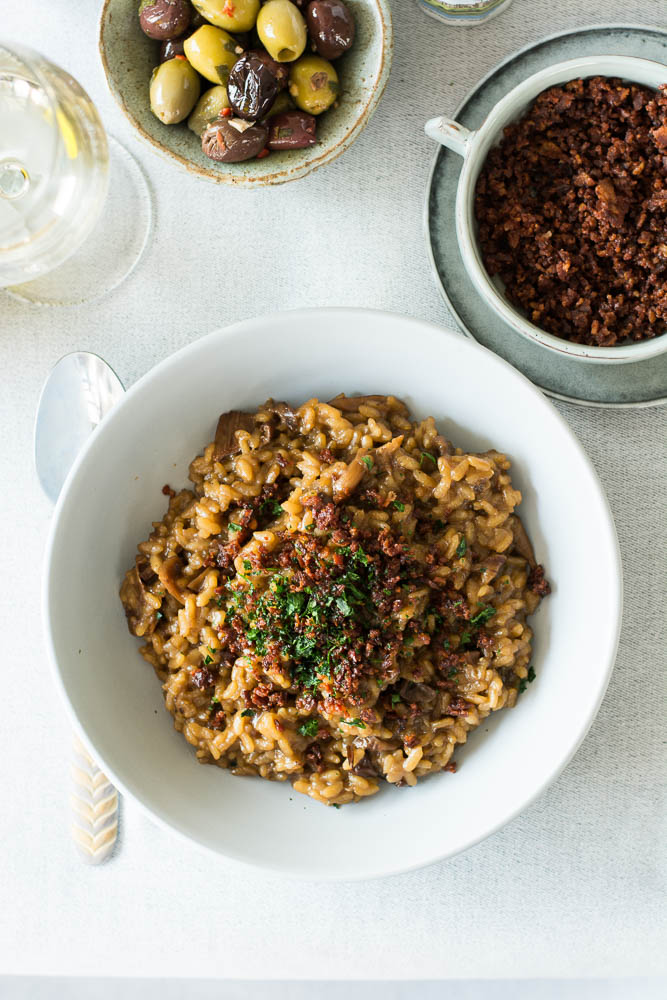 Risotto with Dried Mushrooms (and Bacon Crumbs) - thespiceadventuress.com