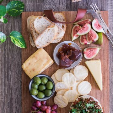 Cheese platter with baked brie