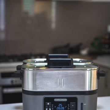 Morphy Richards Intellisteam appliance on a kitchen bench